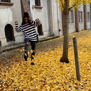 Meet your Posher, Phebe